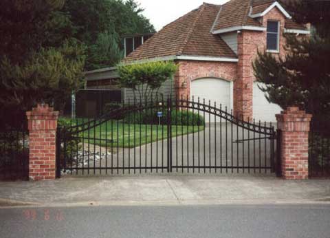 4 Types Of Automatic Gates